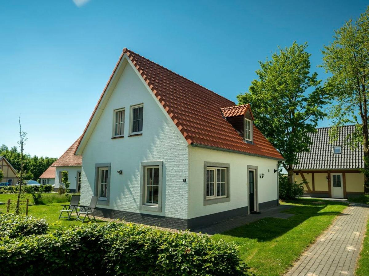 Landal De Waufsberg Hotell Noorbeek Rum bild