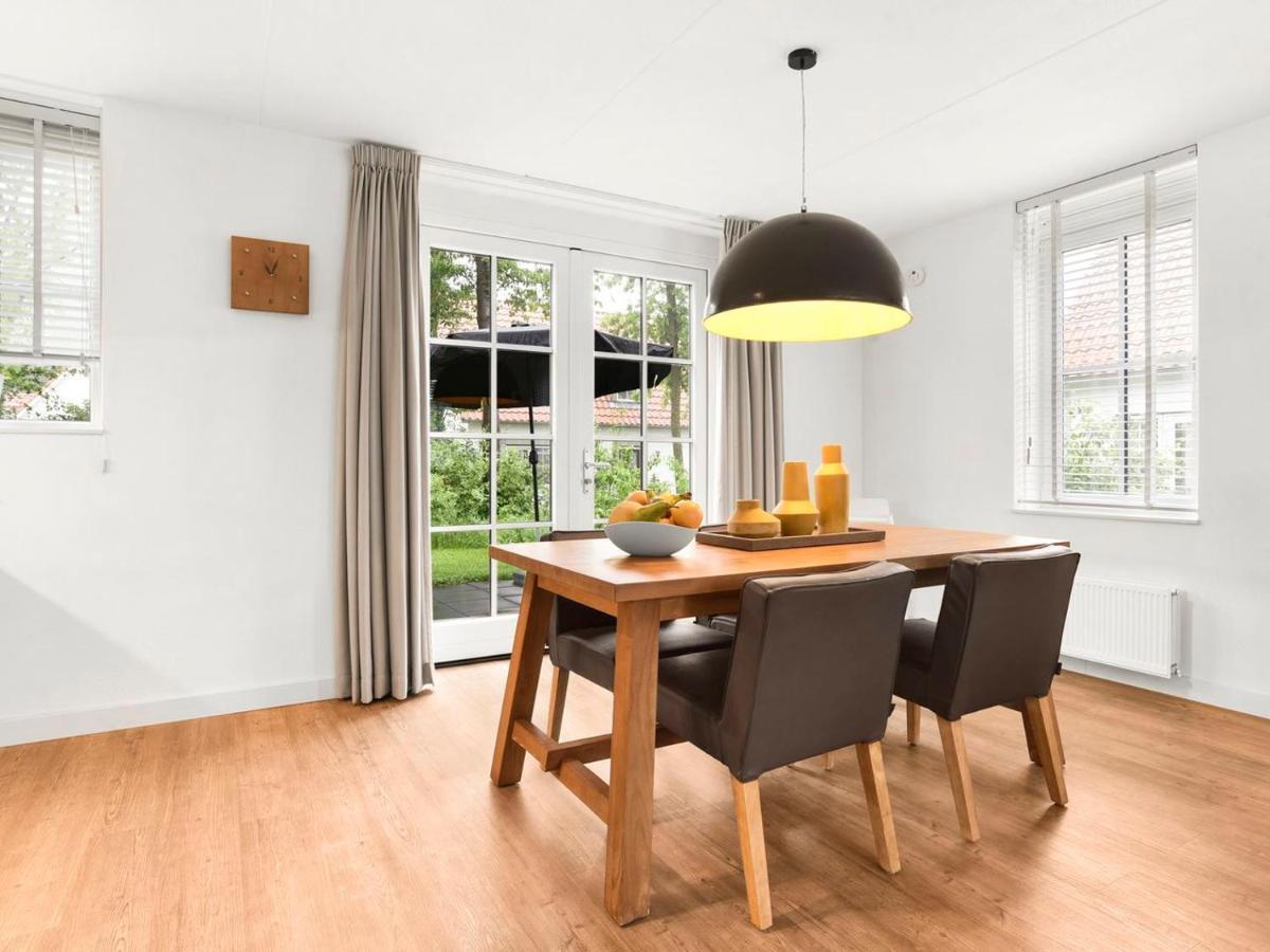 Landal De Waufsberg Hotell Noorbeek Exteriör bild
